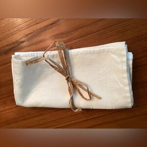 SOLD! Vintage Jacquard Linen Napkins